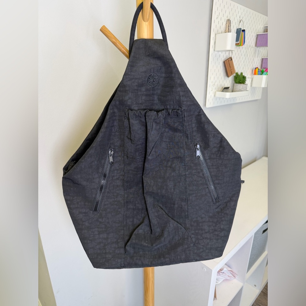 GAIAM Black Yoga Knapsack Single Strap Backpack Tote